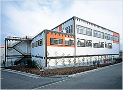 生産加工工場の画像
